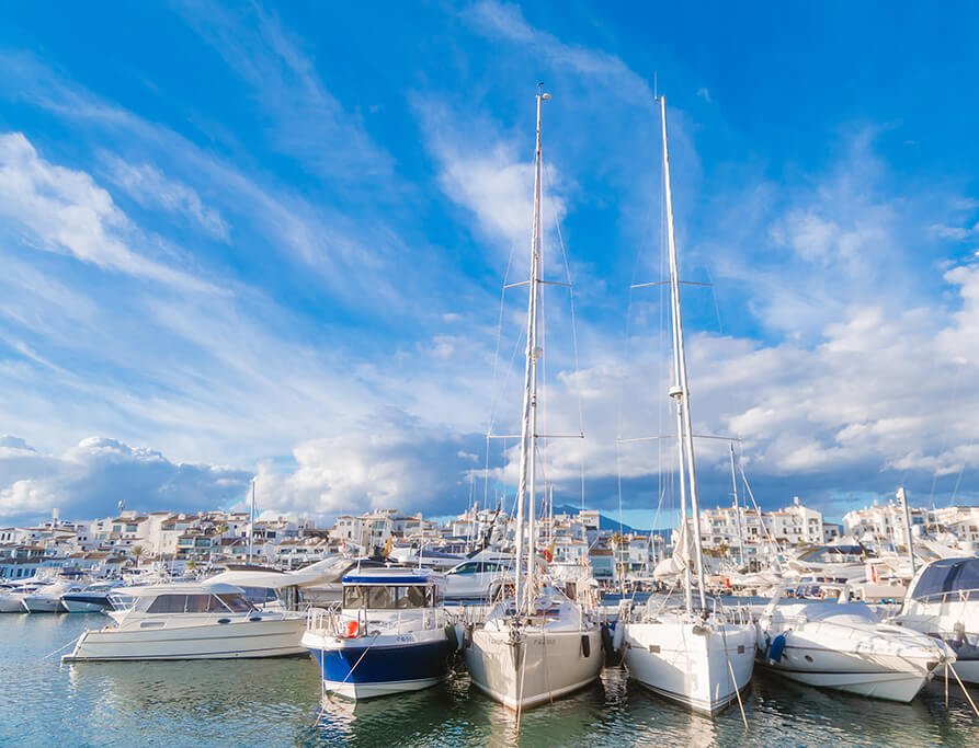 Puerto Banús: Epicentro del Estilo de Vida Exclusivo